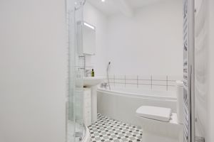 Family Bathroom- click for photo gallery